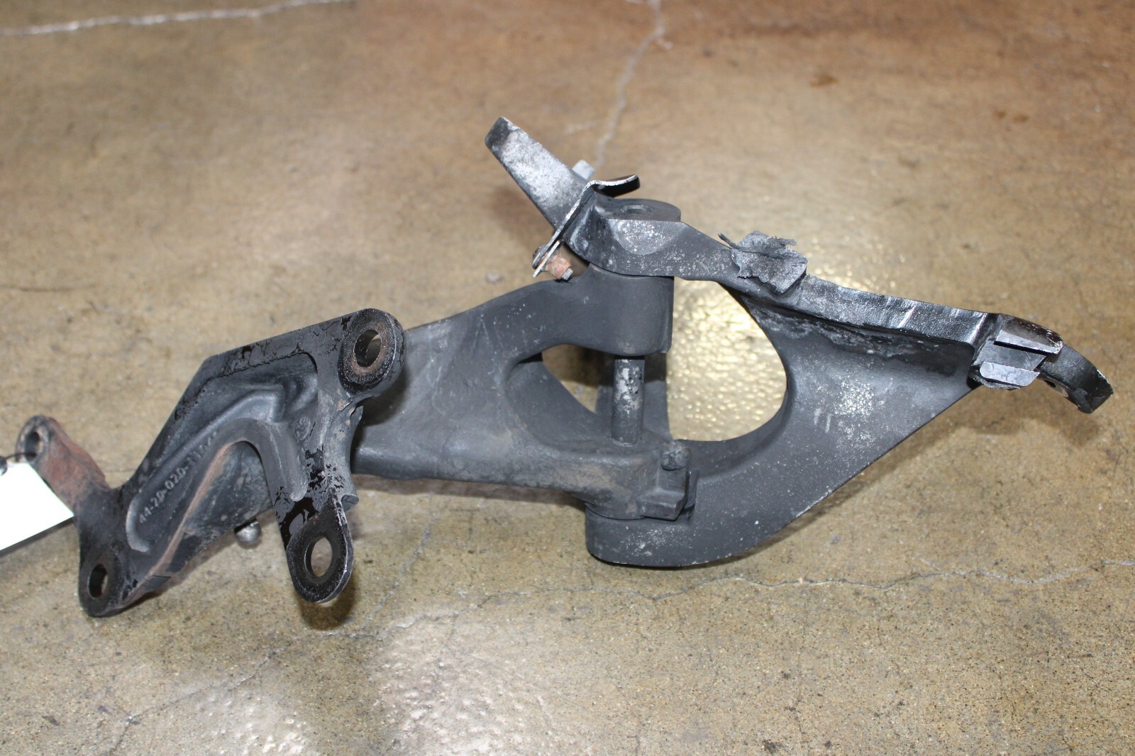 McLaren 720S, RH, Right, Front Door Hinge, Burn/Smoke Dmg, Used