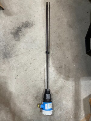 Endress+Hauser Liquipoint  FTW31 Conductive point level detector 35'' length