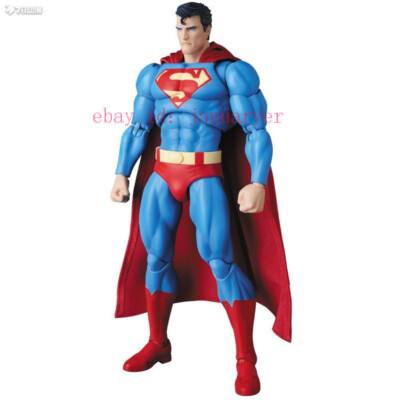 MAFEX No. 117 バットマン: ハッシュ版 スーパーマン Batman: Hush MAFEX No.117 Superman Action Figure