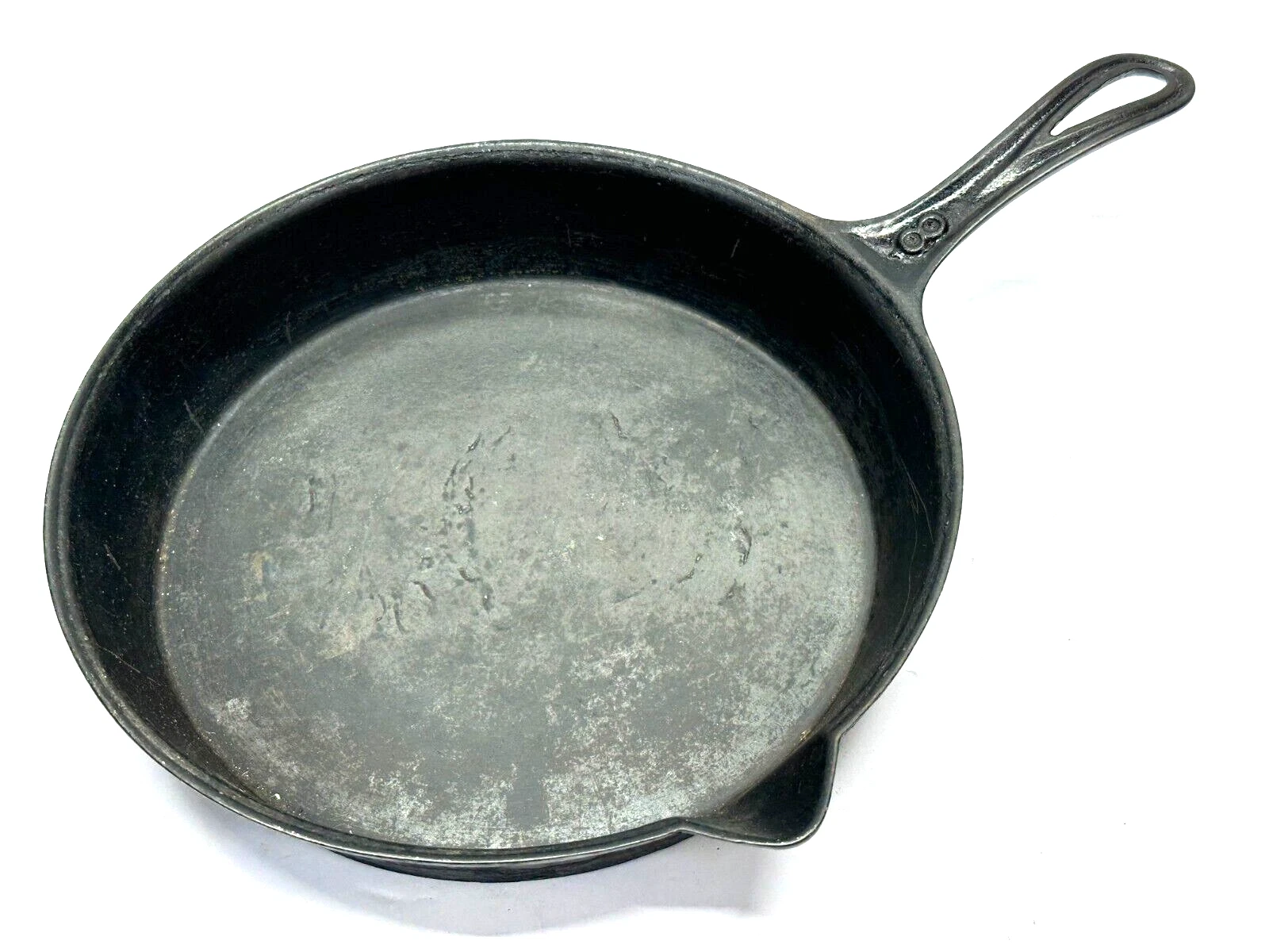 ATQ Fancy Handle #8 Cast Iron Skillet Pan Gatemark One Spout Heat Ring 1800s 11"