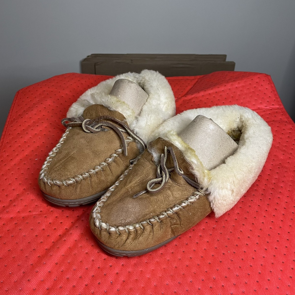 LL Bean Wicked Good Brown Suede Shearling Slippers Moccasin Shoes