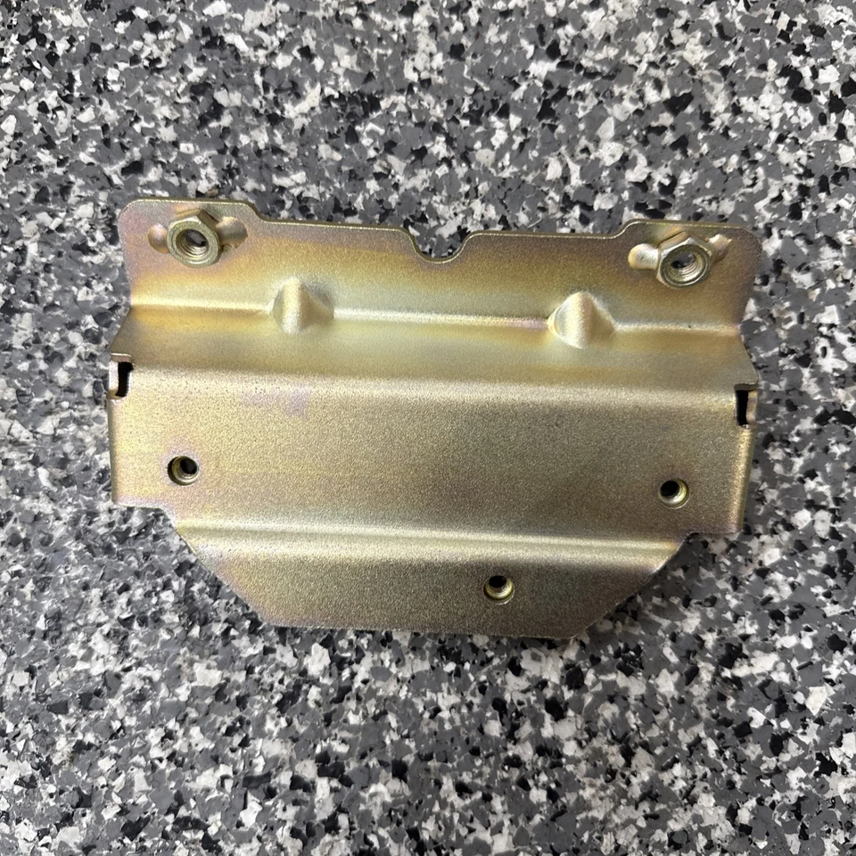 Backer Bracket, Tip Out - 2021 POLARIS RANGER XP 1000 CREW NRST ULT - Image 3 of 3