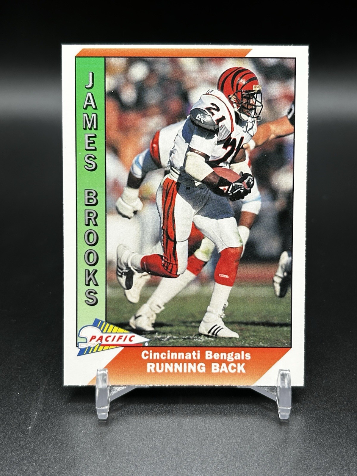 JAMES BROOKS 1991 PACIFIC FOOTBALL CARD # 60 D5378