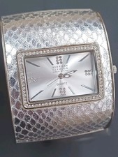 Badgley Mischka American Glamour Armreif Armband Luxus Design Quarzuhr