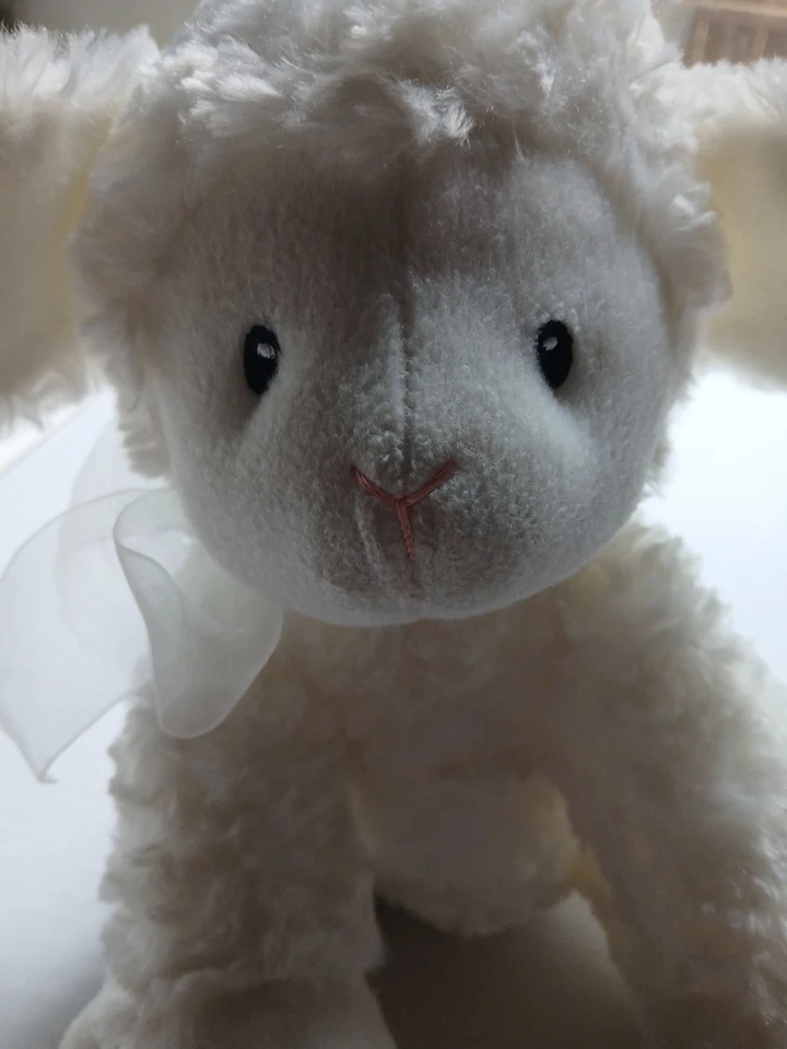 Peluche suave de 9" Baby Gund Little Blessings Lena Lamb Wind Up musical Foto 3 de 4