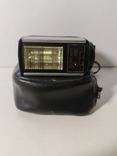 VINTAGE VIVITAR AUTO 252 ELECTRONIC CAMERA FLASH WITH CARRY CASE NICE