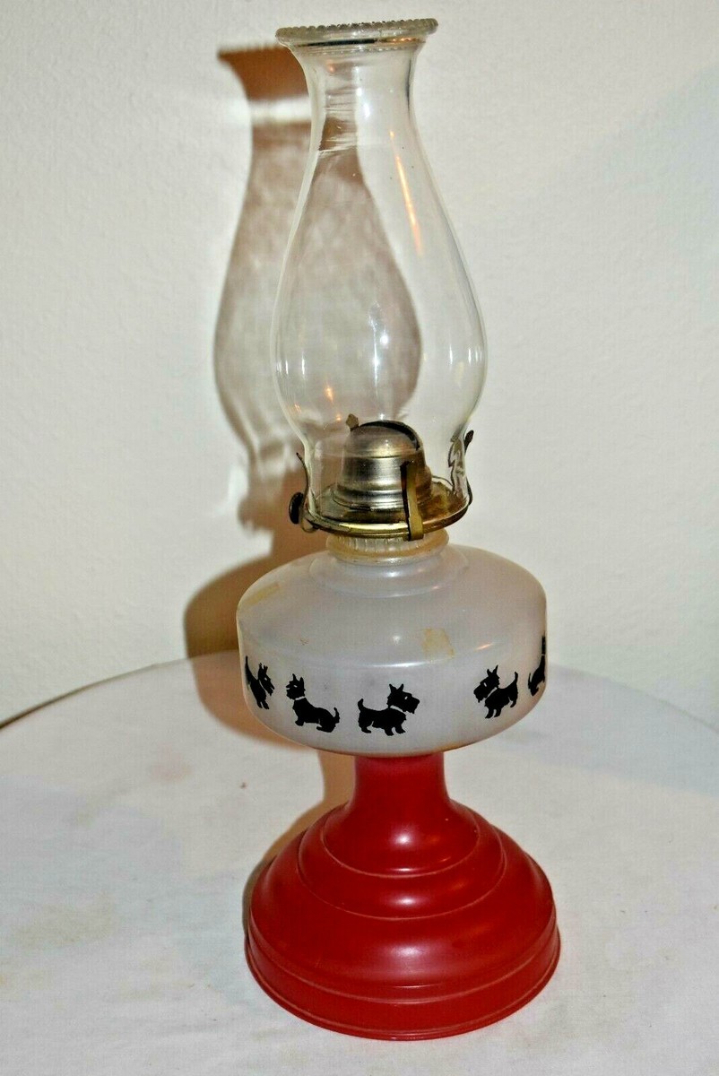 Vintage 1940's - 50's SCOTTISH TERRIERS Oil Kerosene LAMP LIGHT