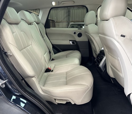 STUNNING 2016 MARIANA BLACK RANGE ROVER SPORT 3.0 SDV6 HSE 1 OWNER FLRSH EURO 6 - Picture 20 of 24