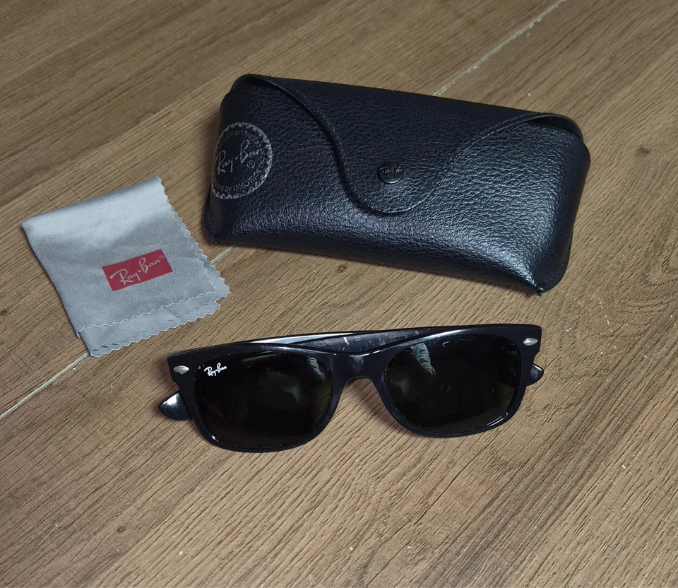 Ray-Ban 2132 New Wayfarer 901 52 18 3N Sunglasses with case, photo 1 of 5