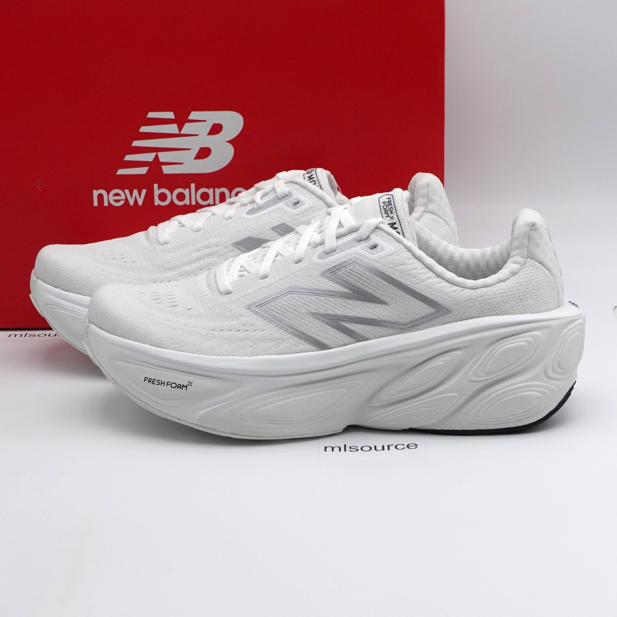 Size 7 WIDE 2E Men's / 8.5 Women's New Balance Fresh Foam X More