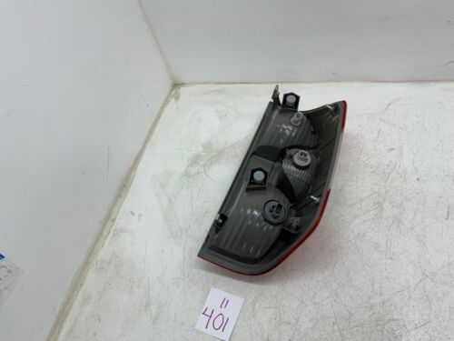 Luz trasera halógena del lado del conductor Toyota Tundra 2014 2015 2016 2017 2018-2021 OEM - Imagen 3 de 11