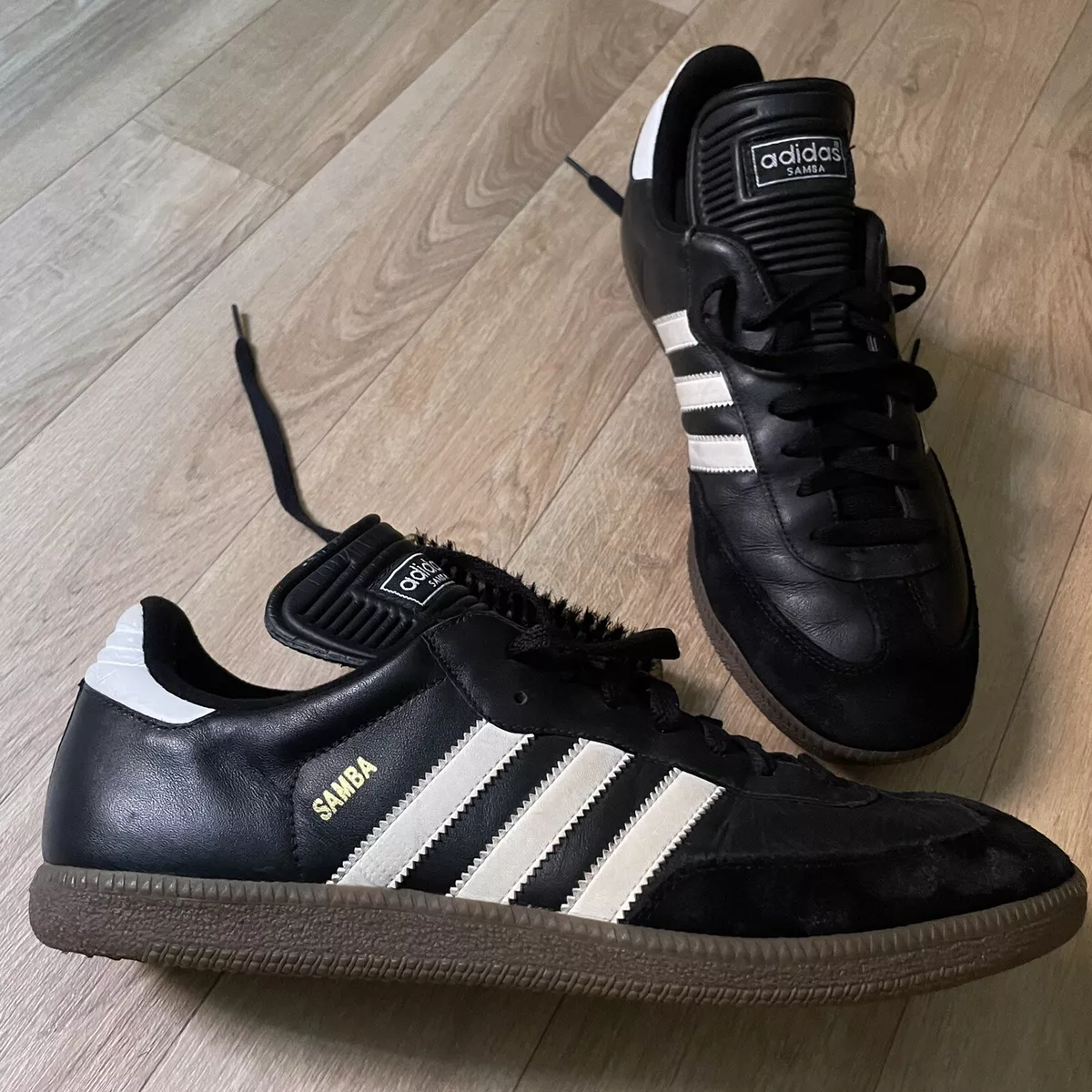 Adidas samba futsal best sale shoes