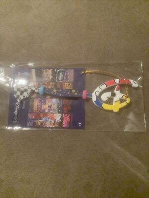 2020 Disney Store Cast Member Key Disney Store Strong 