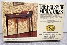 New SEALED Vintage House of Miniatures Hepplewhite Side Table # 40004  (E-6)