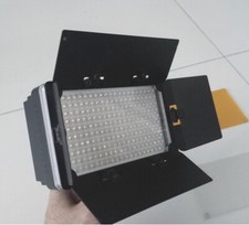 Led Brilliant DVT210 LED bi-colour video light