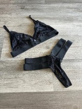 NEW Women's 2 Piece Lingerie Size Medium