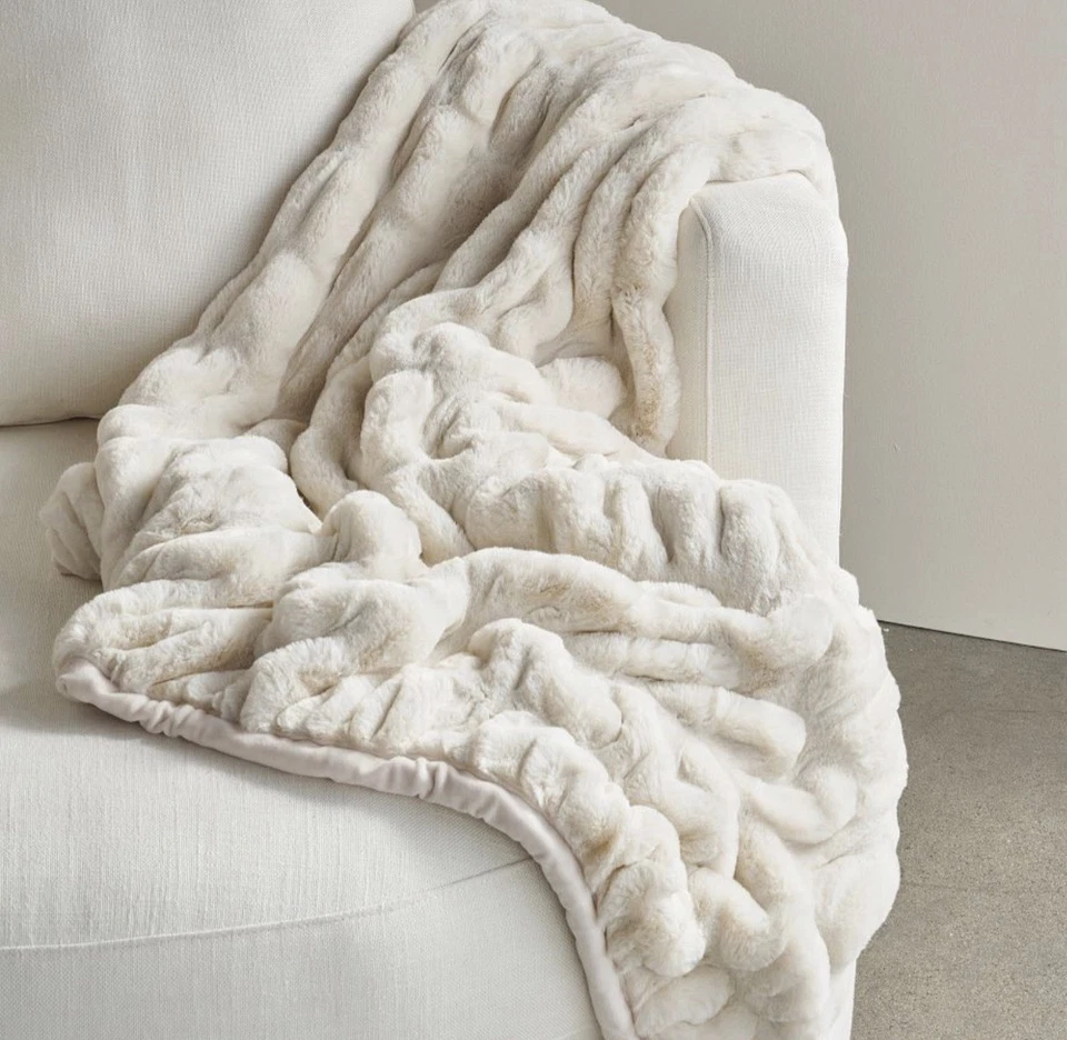 Luxurious Faux Fur Ruched Throw Blanket – Soft & Cozy Accent - Image 2 of 4