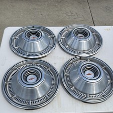 Set Of 4 1966 Chevy Impala Bel Air Biscayne G10 Vans 14 Wheel Covers Hubcaps Set Of 4 1966 Chevy Impala Bel Air Biscayne G10 Vans 14 Wheel Covers Hubcaps
