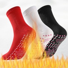 1 pair of warm self-heating socks to relieve pain and prevent cold outdoors
