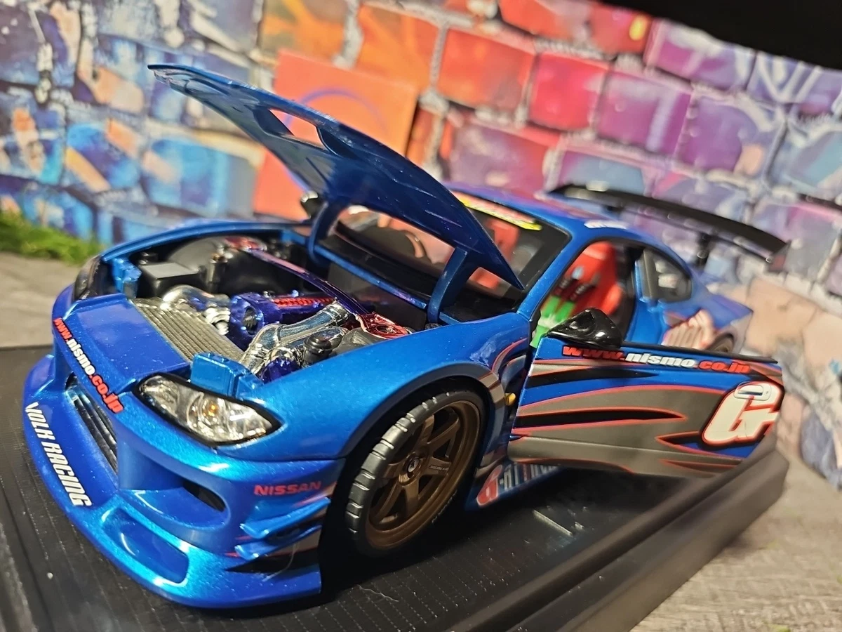 Las mejores ofertas en Nissan 1:18 escala vehículos diecast y de