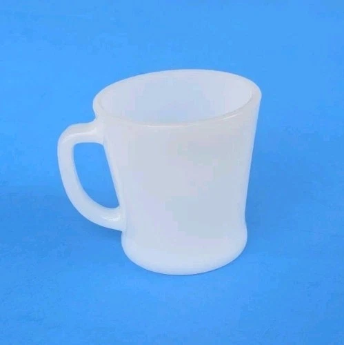 NM Vintage Anchor Hocking Fire King Oven White Milk Glass Coffee Mug Made in USA