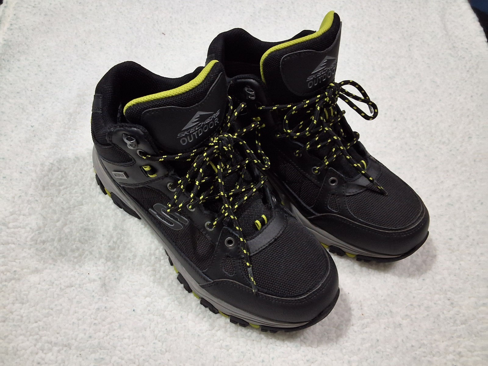 Skechers Selmen-Melano Waterproof Relax Fit Air Cool Memory Foam Hiking Boots 10