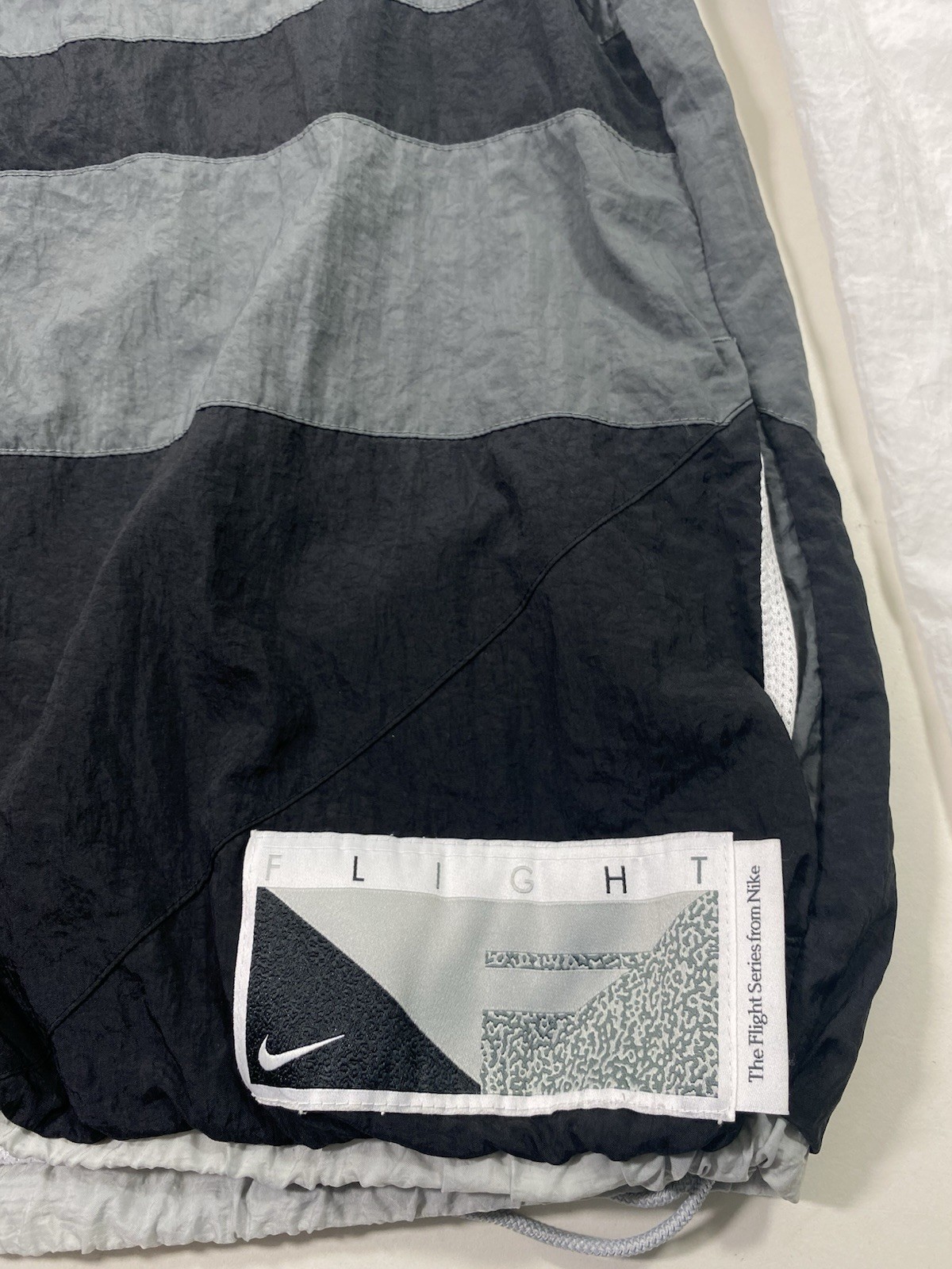 SACAI X NIKE Giacca basket Nike Flight taglia XS uomo grigio ferro bianco nero CN8508 068 retrò