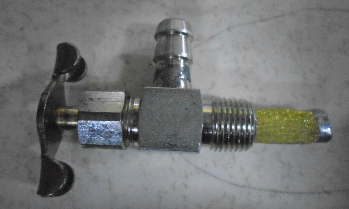 FUEL SHUT OFF VALVE 90 DEGREE 1/4" w/1/8 PIPE THREAD 677052 18563 29683 7354 x2