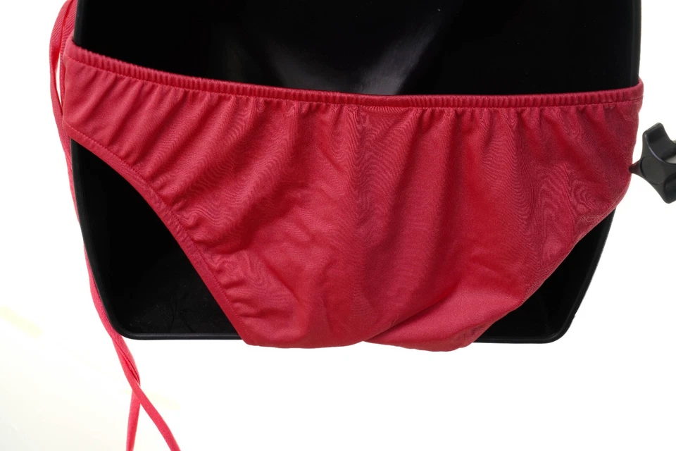 Venus 3 Piece Bundle Swimsuit Bikini Top And Bottoms Shorts Sz 6 , 8 , Top / D - Image 4 of 4