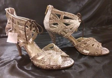 Christian Siriano (For Payless) Lace Up Heels – Women’s 9 ½ 