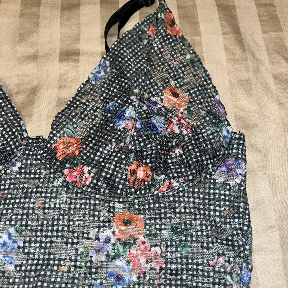 Bralette Hanky Panky Talla Pequeña Guinga y Floral Foto 4 de 4