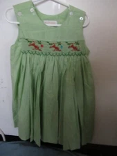 P27 Girls Hand Smocked Alennys Size 3T Green and White Dress Monkeys Buttons