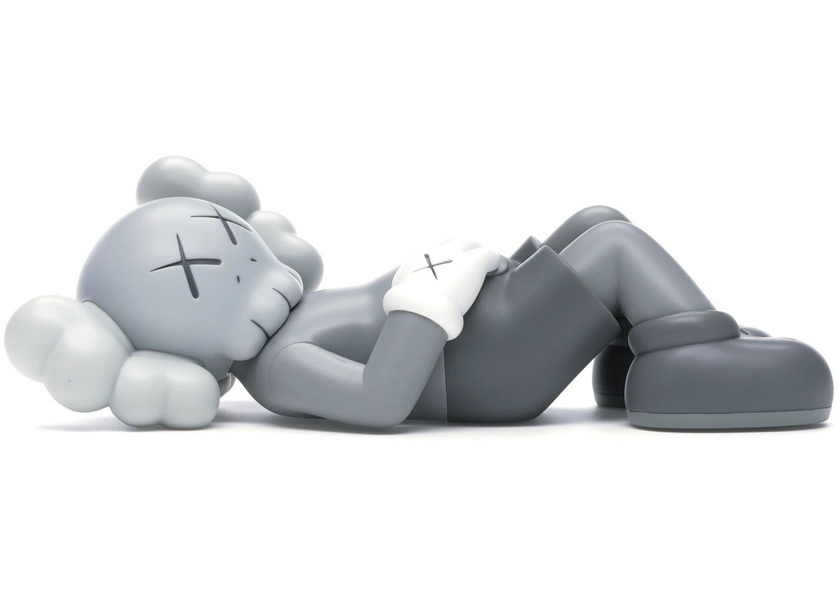 Kaws Holiday Japan Vinyl Figure - Gray Toy Limited. | eBay
