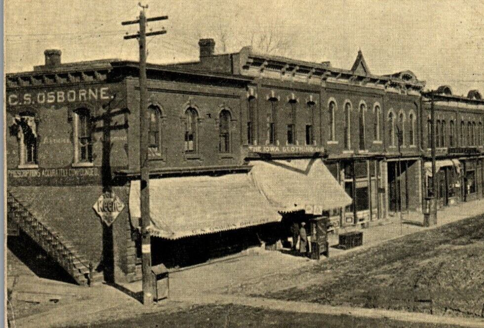 Erie Street, Mo Valley, Iowa Postcard (1914) Missouri Valley eBay