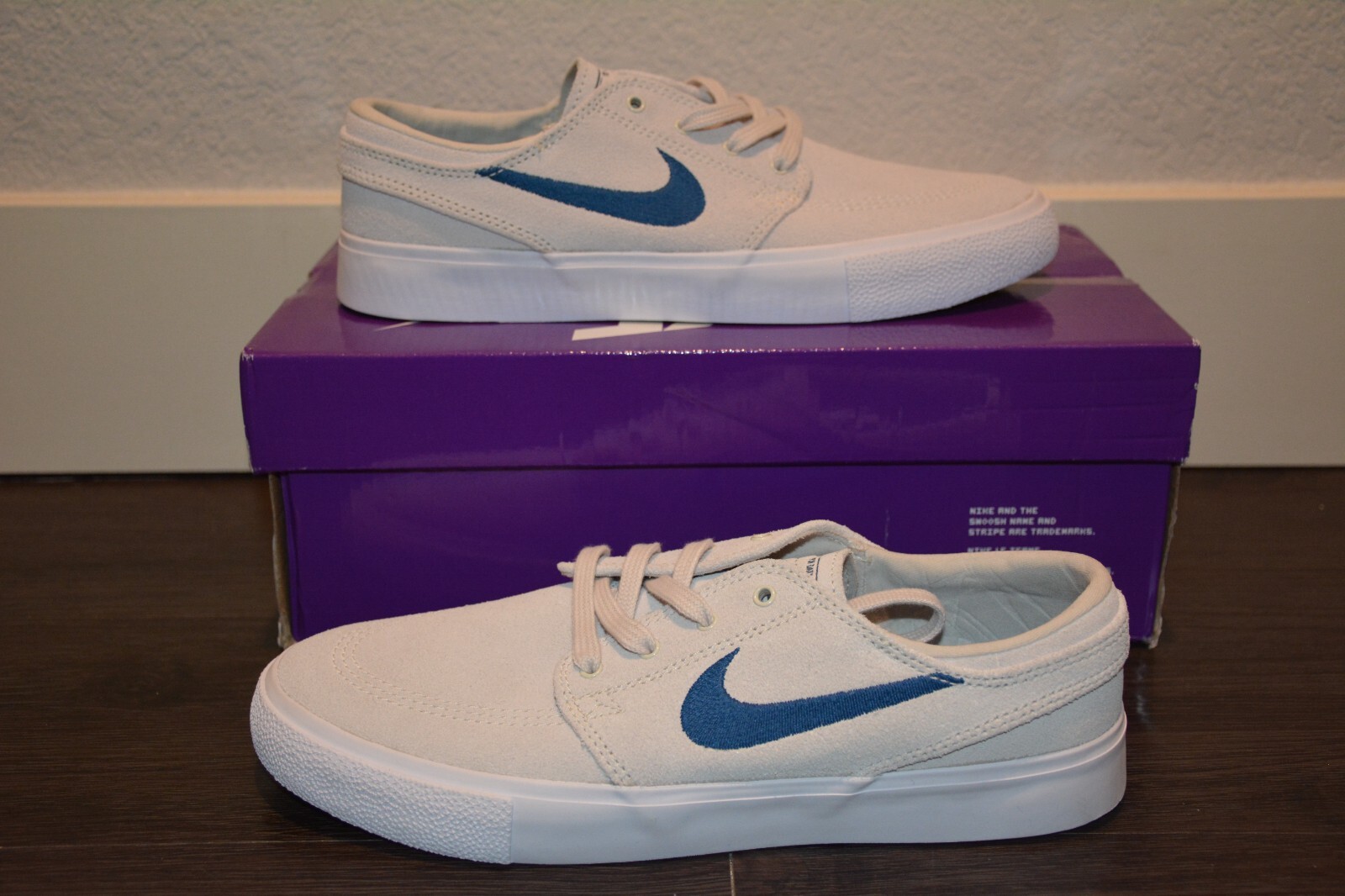 Size 7- Nike SB Zoom Stefan Janoski 