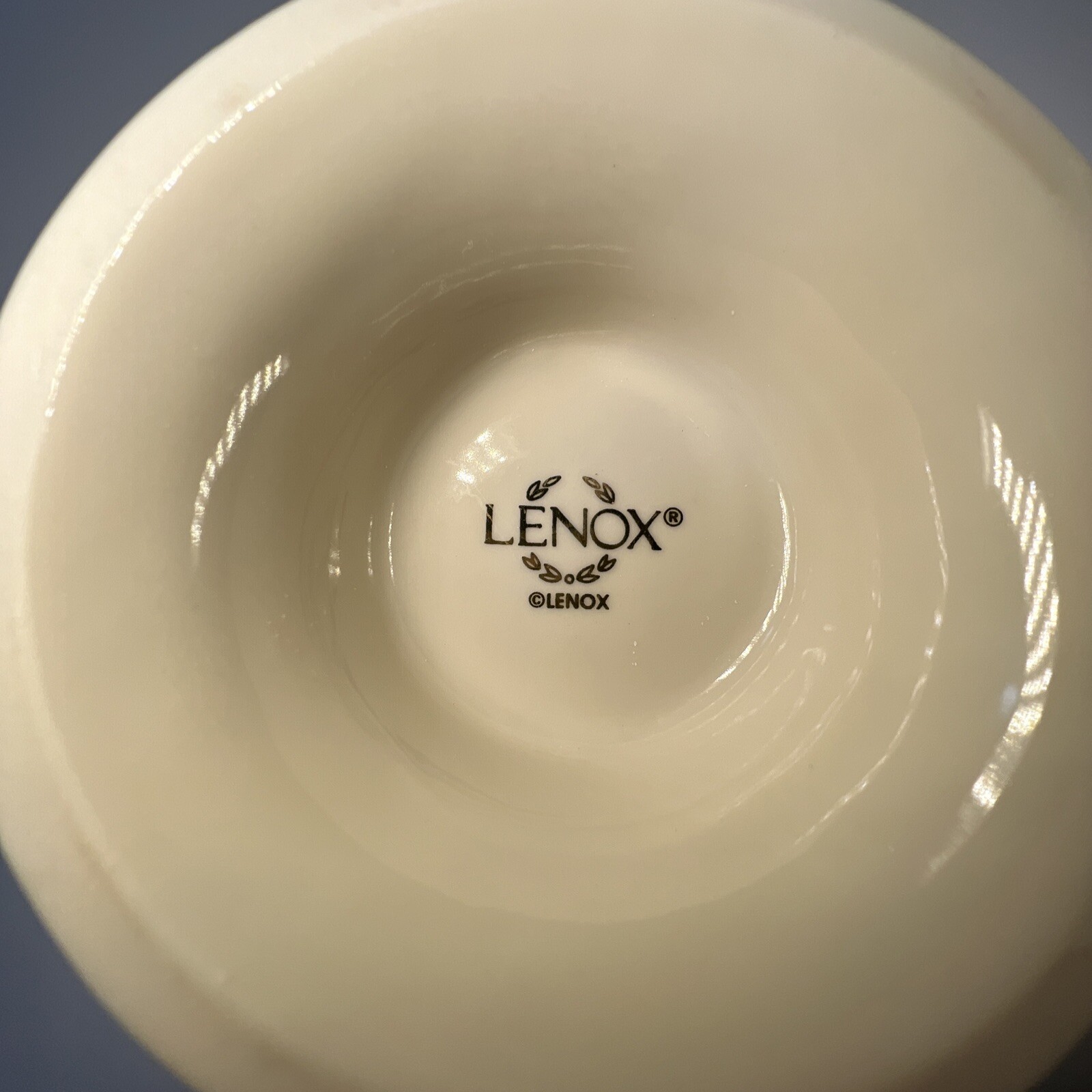 LENOX Candle Holder Porcelain White 5 inches high Mesh style Gold Trim Free Ship