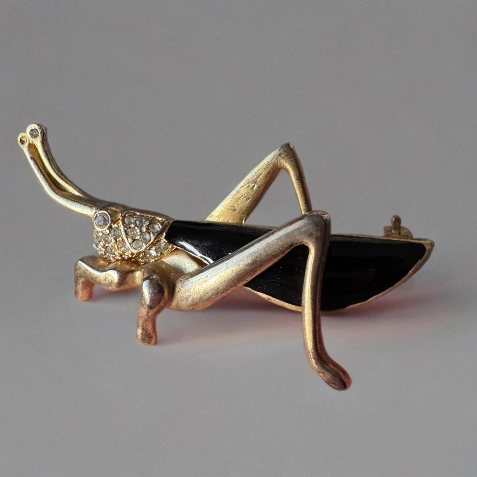 Vintage Grasshopper Brooch Gold Tone Black Enamel Rhinestone Insect Pin - Image 3 of 4