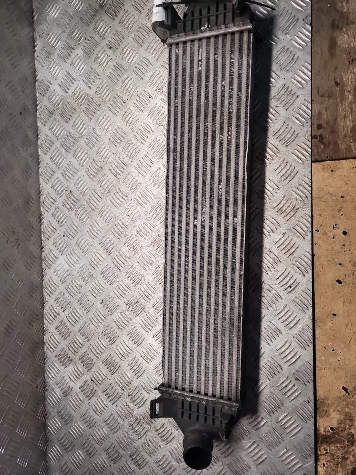 FORD FOCUS MK3 2010-2014 INTERCOOLER RADIATOR  - Image 3 of 4