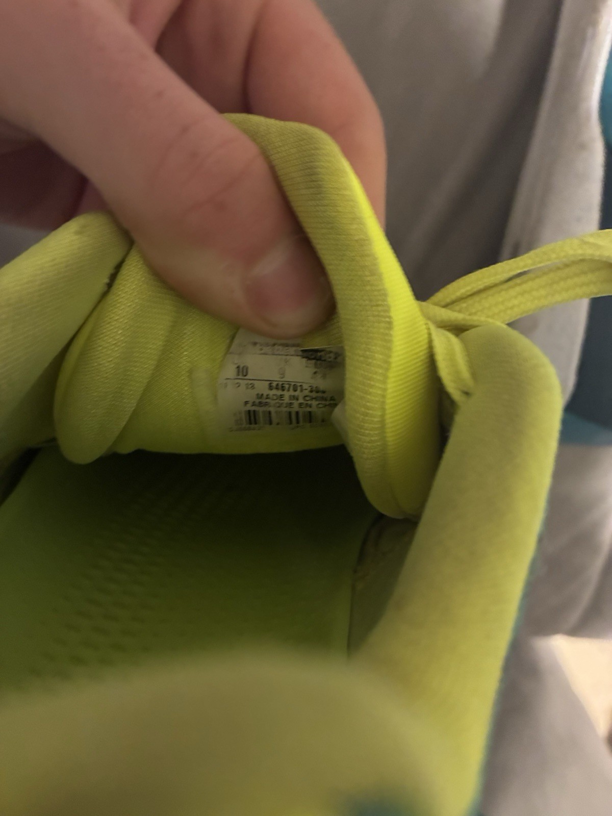 Kobe 9 Easter - image 6