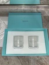 TOTALMENTE NUEVO Tiffany & Co. 2 VIDRIOS DE ROCA DE CRISTAL con Caja de Regalo Azul