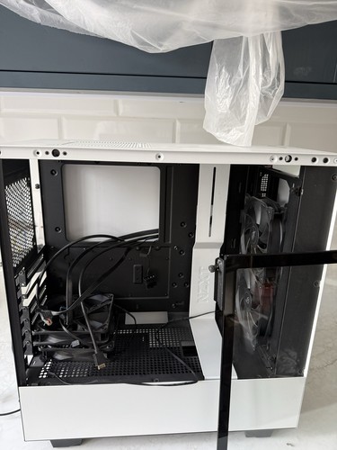 NZXT H510i ATX Mid Tower PC Case White Tempered Glass Panel (4 fans included)