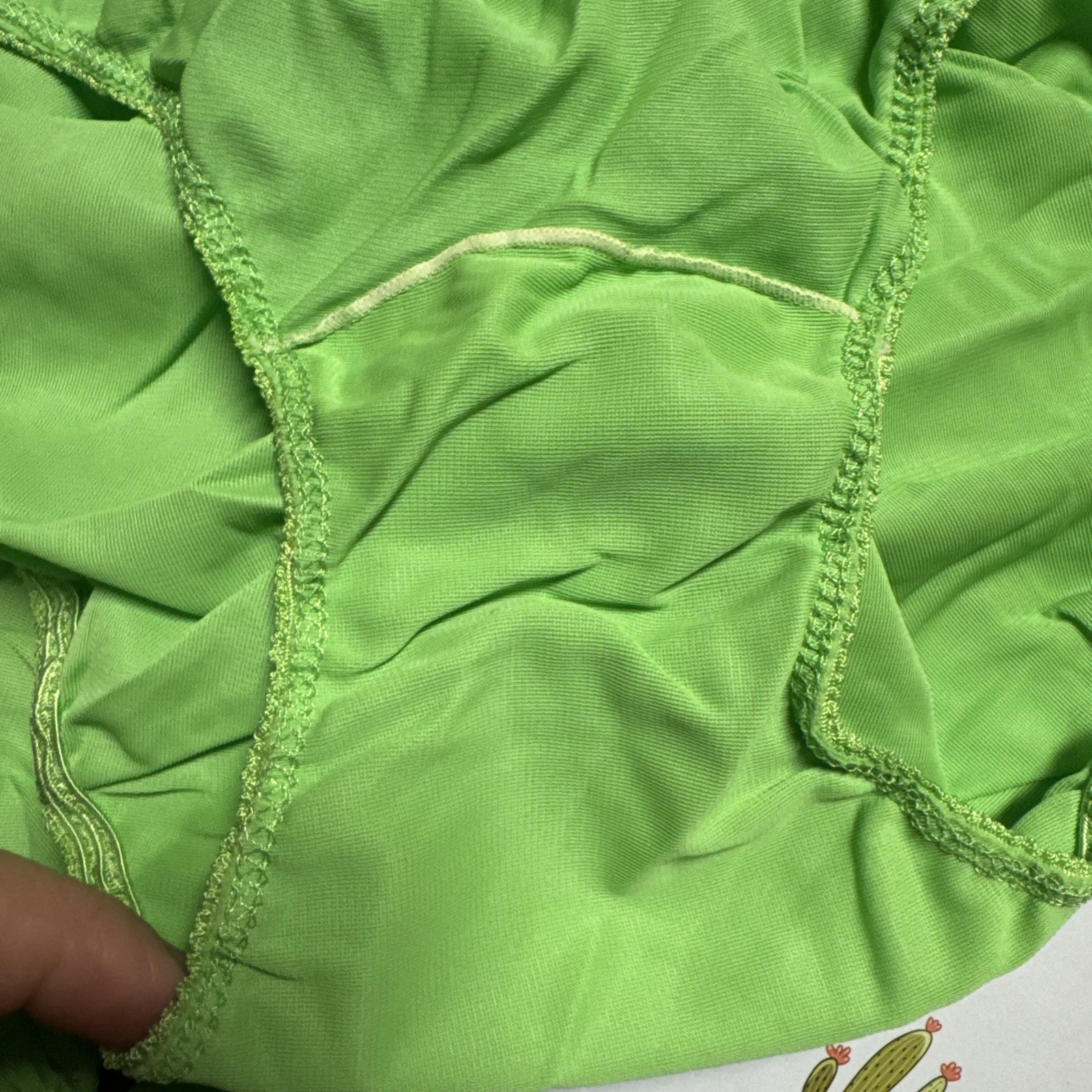 Vintage Retro Groovy Highlighter Green 3piece Lin… - image 15