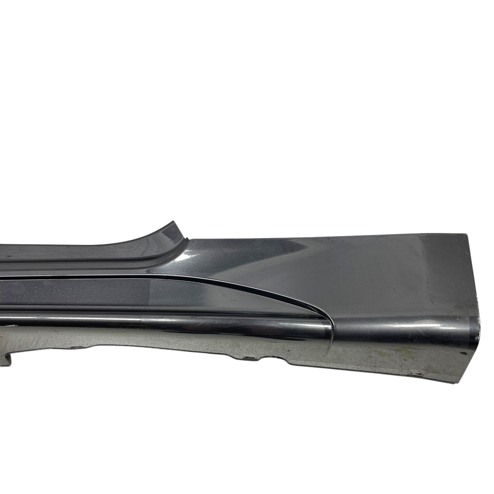 08-19 Maserati GranTurismo Convertible M145 Left Rocker Panel Skirt OEM 84279100