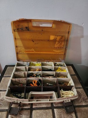 Fenwick 20 Woodstream Vintage Fishing Tackle Box, 20 Compartments Full Of Tackle
