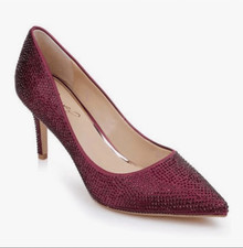 Jewel Badgley Mischka Women's Tyanna Crystal Pointed Toe Pumps