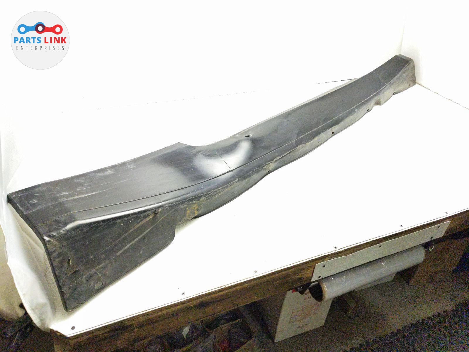 2007-10 MASERATI GranTurismo RIGHT ROCKER PANEL PASSENGER SIDE SKIRT TRIM M145