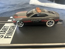 Carrera Digital 132 30932 Chevrolet Camaro 2007 Pace Car 1/32 Slot Car