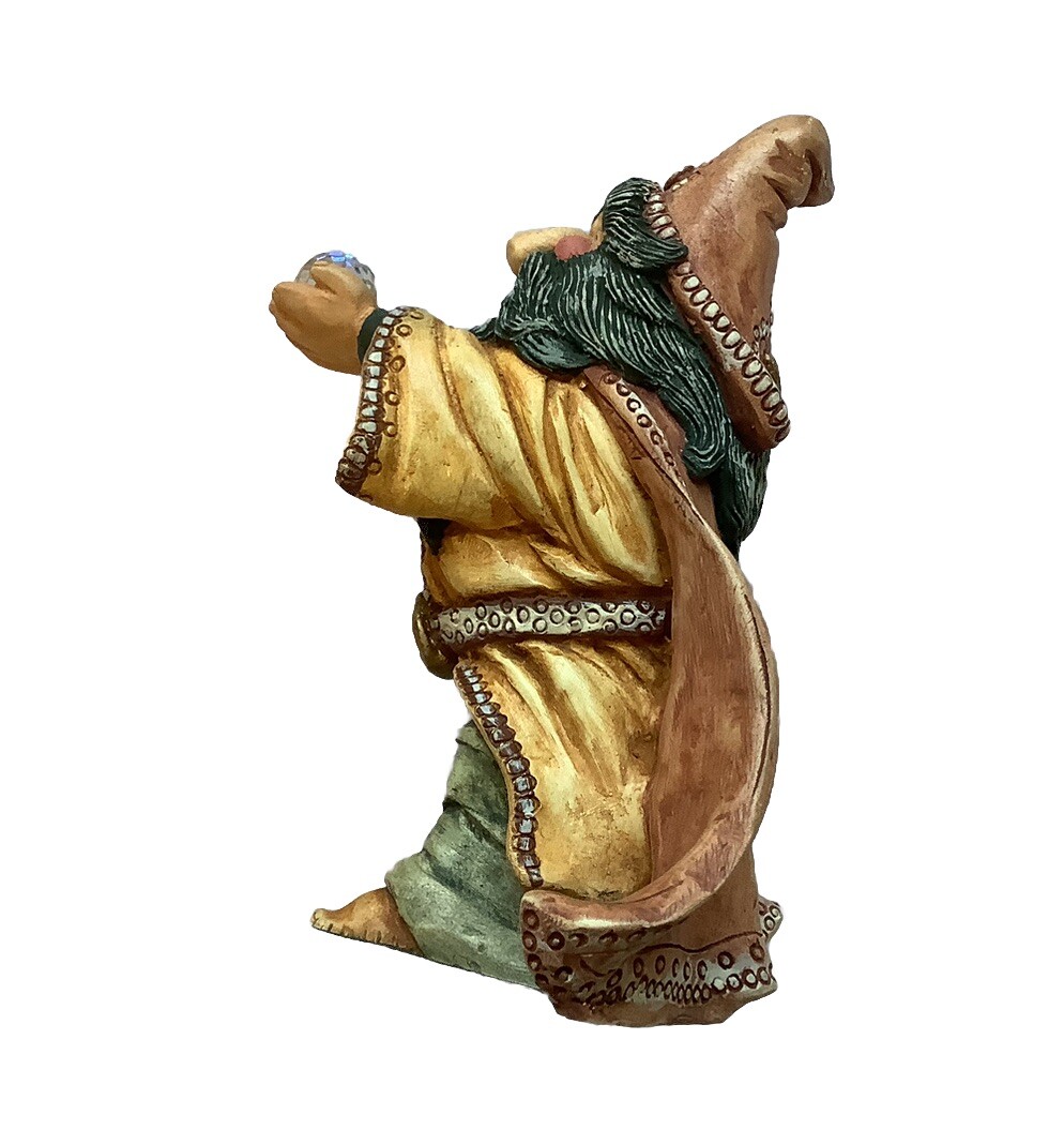 Vintage Krystonia L. TURFEN Wizard Figurine England Patton 1988 Prism Crystal