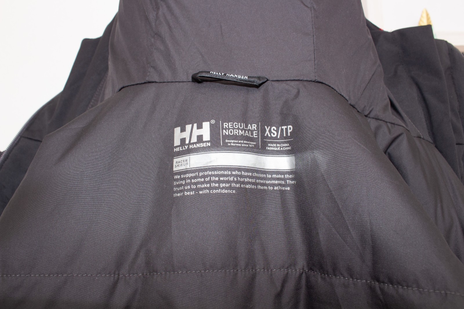 Helly Hansen Ski Jacket Black Primaloft Hooded HE… - image 12