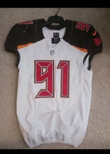 Beau Allen Tampa Bay Buccaneers Game Used Jersey Psa Auth Badgers Wisconsin 